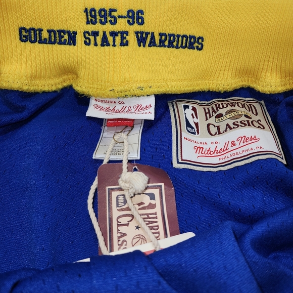 Mitchell & Ness Golden State Warriors shorts - Picture 5 of 6